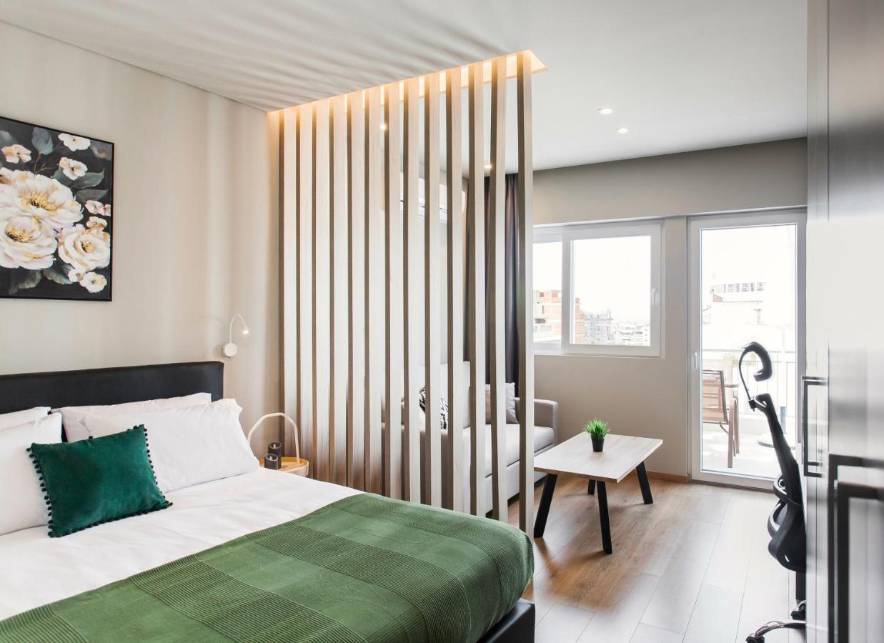 Wyz Attiki Aparthotel Athena Bagian luar foto