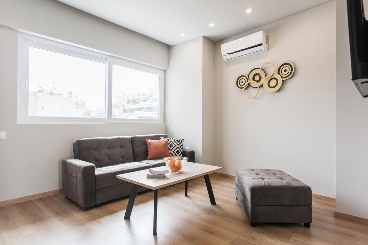 Wyz Attiki Aparthotel Athena Bagian luar foto