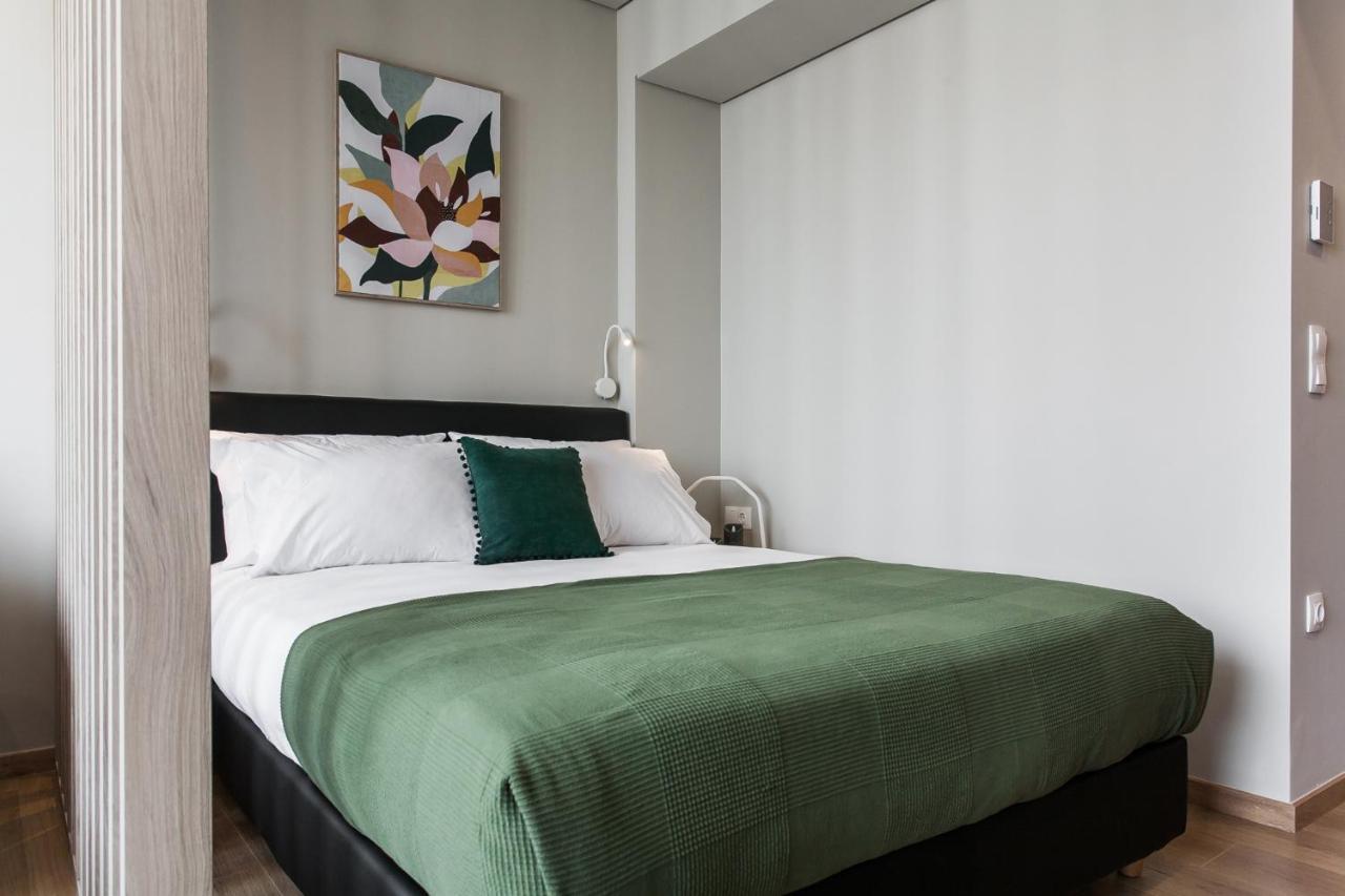 Wyz Attiki Aparthotel Athena Bagian luar foto