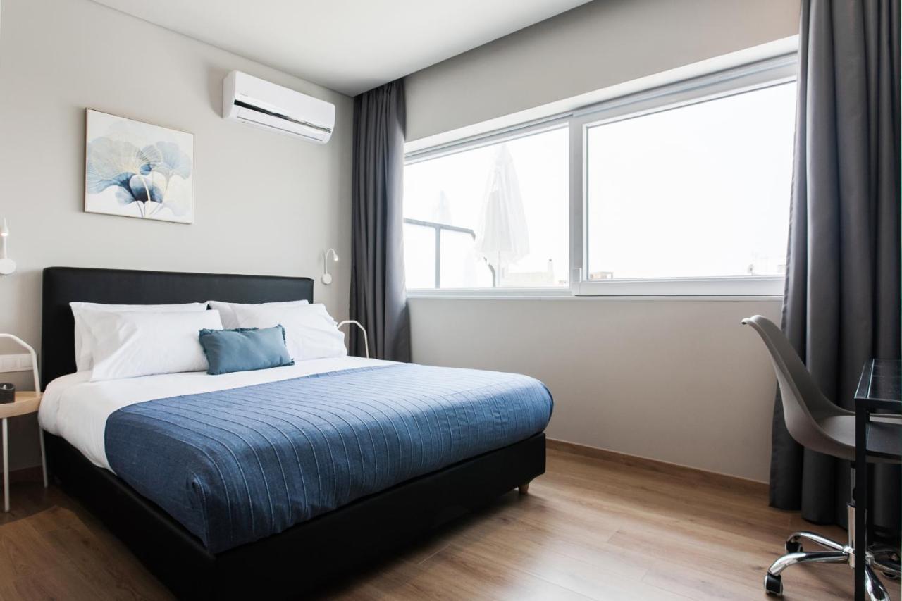 Wyz Attiki Aparthotel Athena Bagian luar foto