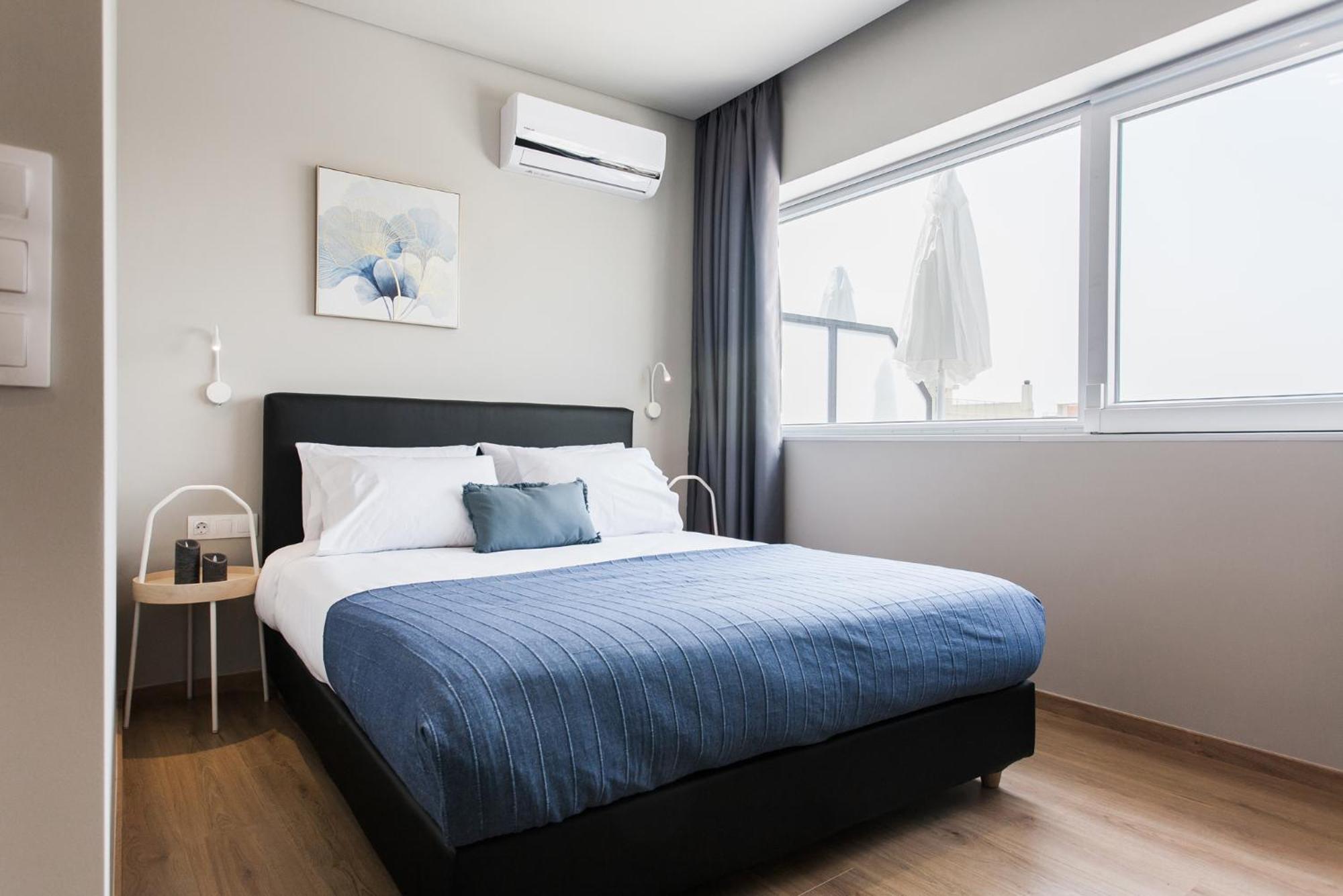 Wyz Attiki Aparthotel Athena Bagian luar foto